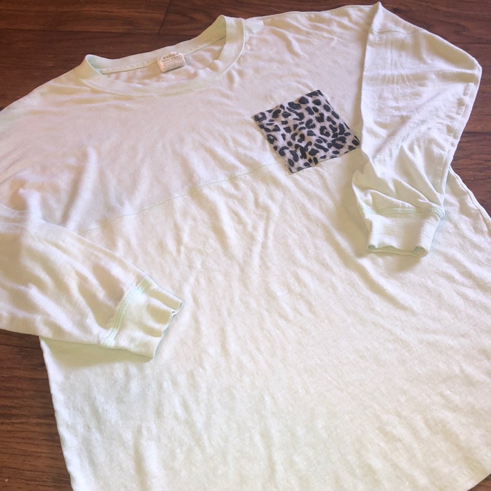 PINK Long Sleeve Leopard Pocket Shirt - Picture 2 of 4
